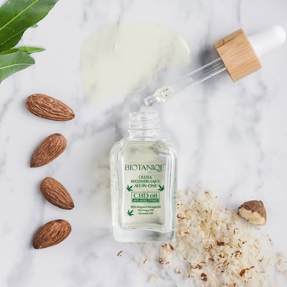 Huile régénérante multifonctions CBD oil>BIOTANIQE New