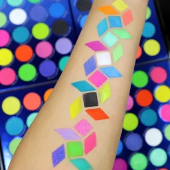 Palette fards à paupières - City of Néon Lights><noscript><img width=